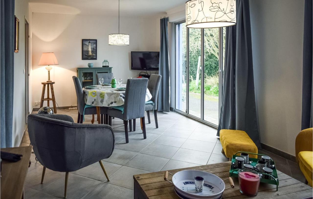 Awesome Home In Paimpol With Kitchen ภายนอก รูปภาพ