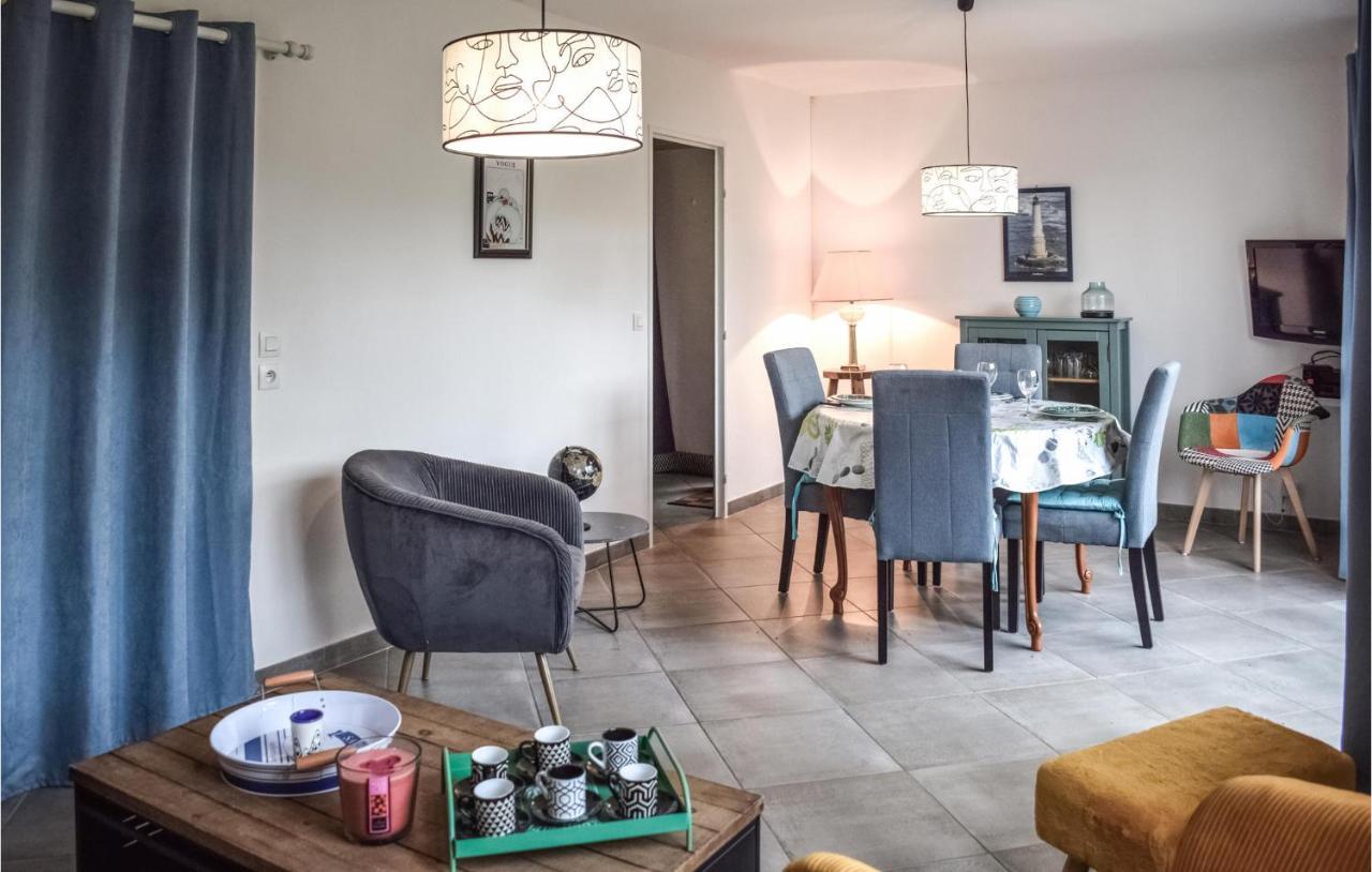 Awesome Home In Paimpol With Kitchen ภายนอก รูปภาพ